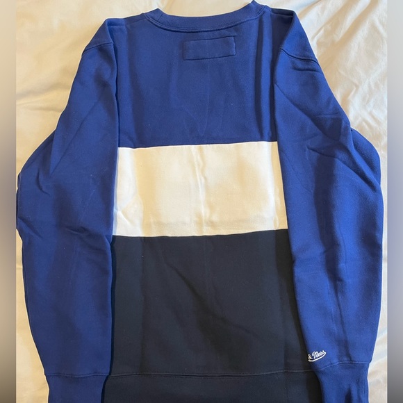 Mitchell and Ness Toronto Maple Leafs Crewneck - Picture 2 of 4